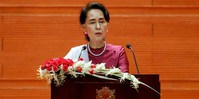 Gelar Kehormatan Suu Kyi Akan Segera Di Cabut
