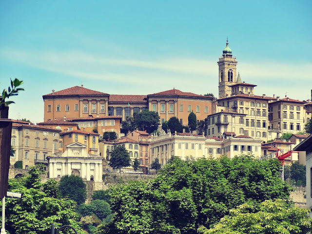 Zwiedzanie Bergamo w kilka godzin - co warto zobaczyć i gdzie zjeść dobre włoskie jedzenie?