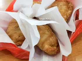 Er-Jie-Curry-Puff-Singapore