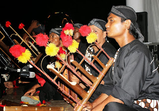 Angklung Reog