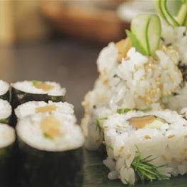 sushi con alga nori