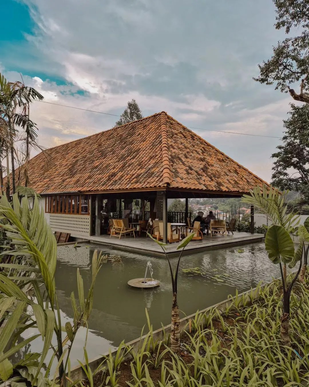 Kopi Lebak Caringin Kelezatan Menu & View Cantik yang Memikat