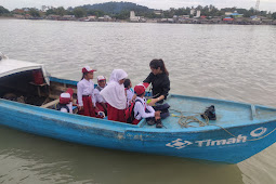PT Timah Tbk Bantu Perbaikan Pompong, Warga dan Anak Sekolah Pulau Stunak Sudah Nyaman Menaikinya