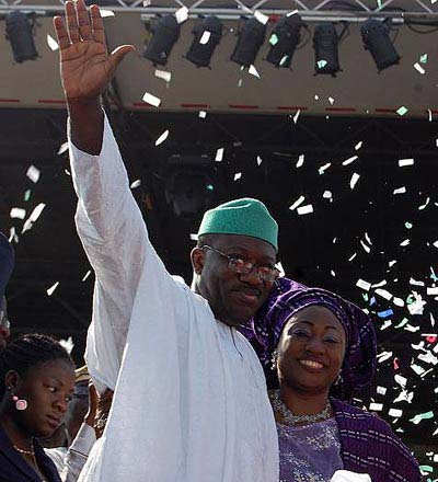 FAYEMI SWORN IN