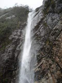 air terjun 1... blm pernah ke sono, cuman nge-grab dari komputer dian hehe