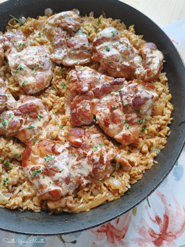 Hibachi Chicken & Rice Skillet Meal! A one-pan family-sized meal with hibachi chicken and rice that’s super easy to prepare, uses everyday ingredients and way less expensive than take-out hibachi chicken bowls.