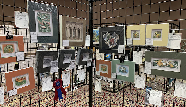 In 2019 Jan had two panels for her artwork at Archon 43. She won an award for “Best 3D art” for her paper sculpture.