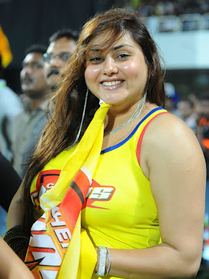 Namitha Big Cleavage Photo Gallery