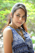 Khenisha Chandran at Jaganatakam press meet-thumbnail-24