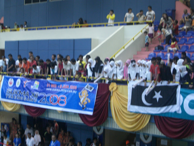 Sukma supporters