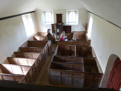 Box pews, Loughwood Meeting House, Devon (2015)