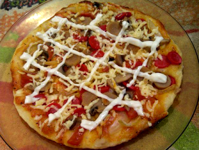 Resep Membuat Pizza Dengan Teflon, Empuk, Enak, Simpel