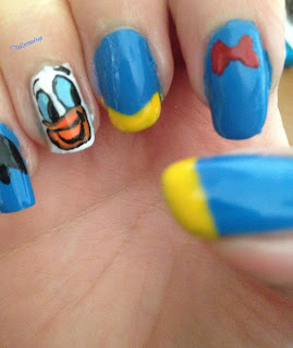 donald_duck_nail_art