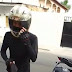 VÍDEO: Capacete salva motociclista que levou tiro na cabeça durante assalto em Manaus