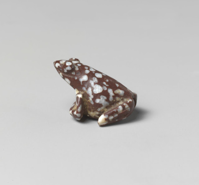 Frog Amulet: New Kingdom