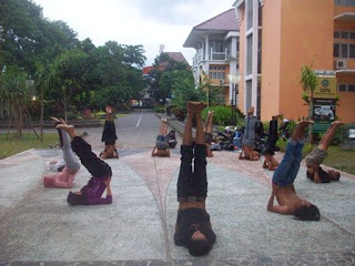 Teknik Latihan Teater (Teknik Olah Tubuh, Olah Suara, dan Olah Pikir)