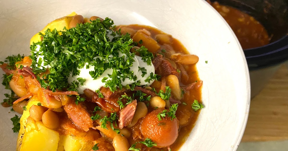 Slow Cooked Beans With Ham Hock From