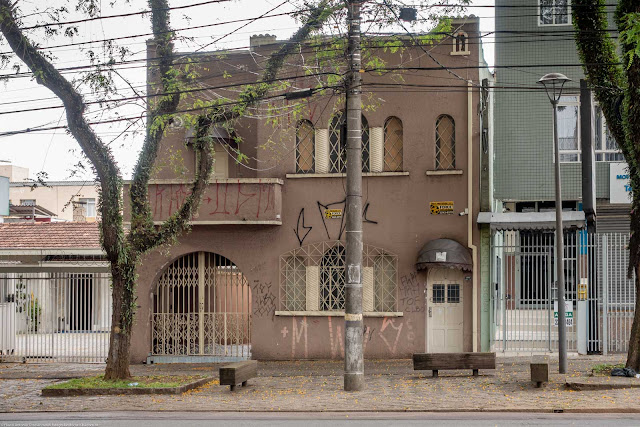 Casa na Avenida Presidente Getúlio Vargas.