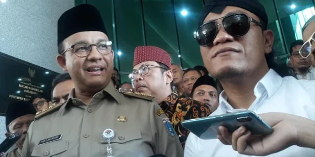 Anies Tutup Holywings, Gus Miftah Kutip Ayat 'Kebenaran Telah Datang dan Yang Batil Telah Lenyap'