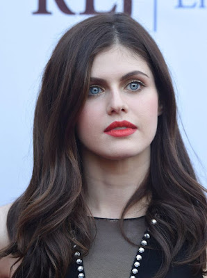  Alexandra Daddario Frisuren - Teen Mädchen Frisur Ideen 