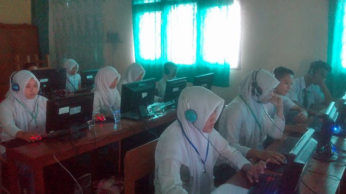 SOAL TRY OUT LISTENING BAHASA INGGRIS SMKN 3 Muara Bungo  2016