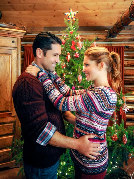 ... stars in the Hallmark Channel Christmas Movie 'CHRISTMAS UNDER WRAPS