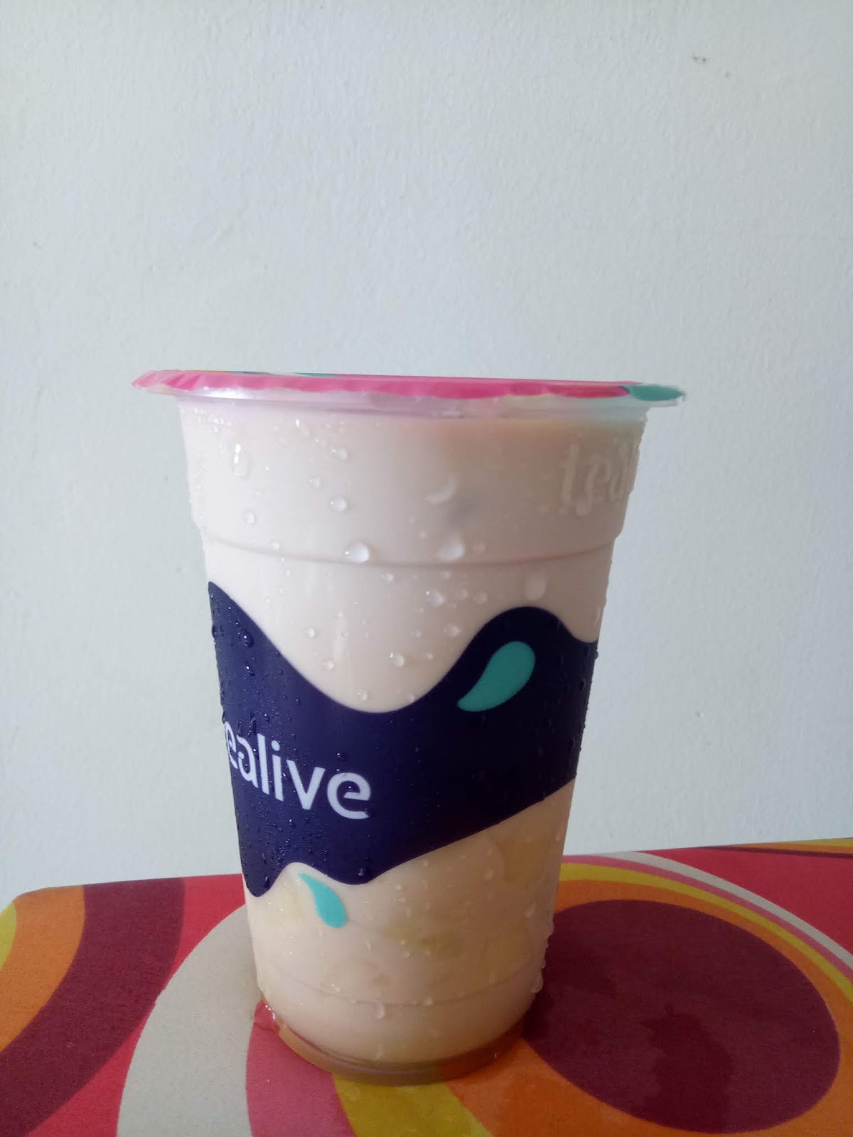 Duriang Milk Tea + Bubble Softea by Tealive - Anies♥You