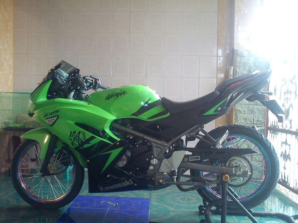  NINJA 150  RR 