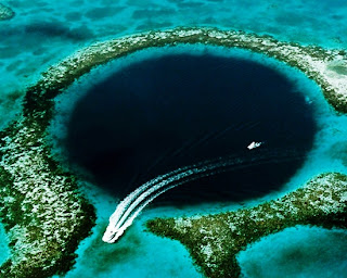 great-blue-hole-belize