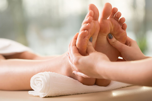 Should You Try Reflexology?