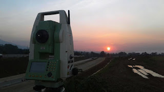 Surveyor Leica total station.