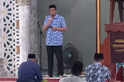 Pj Bupati Aceh Singkil Isi Tausiyah Ba'da Dzuhur Ramadhan Yang Digelar Oleh BKPRMI Di Masjid Nurul Makmur