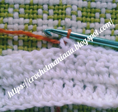 How-to-change-yarn-color-in-crochet, how-to-join-new-yarn-color-in-crochet