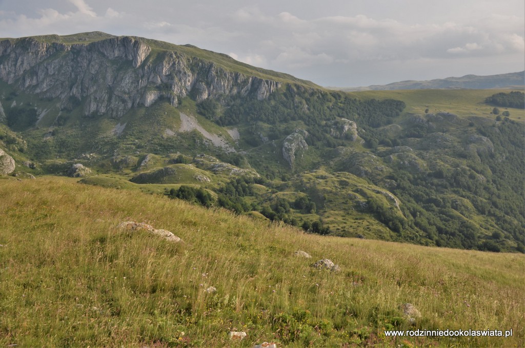 Czarnogóra-z-dziećmi-co-trzeba-zobaczyć