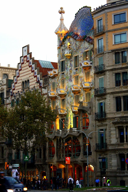 Barselona gezilecek yerler
