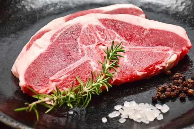 White meat is an excellent source of animal protein and protein is a key factor in the development of the human body. By removing, the antibodies produce antibodies that protect the body from various types of infections.