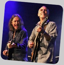 Larry Carlton and Robben Ford (LIVE) 003 (2)