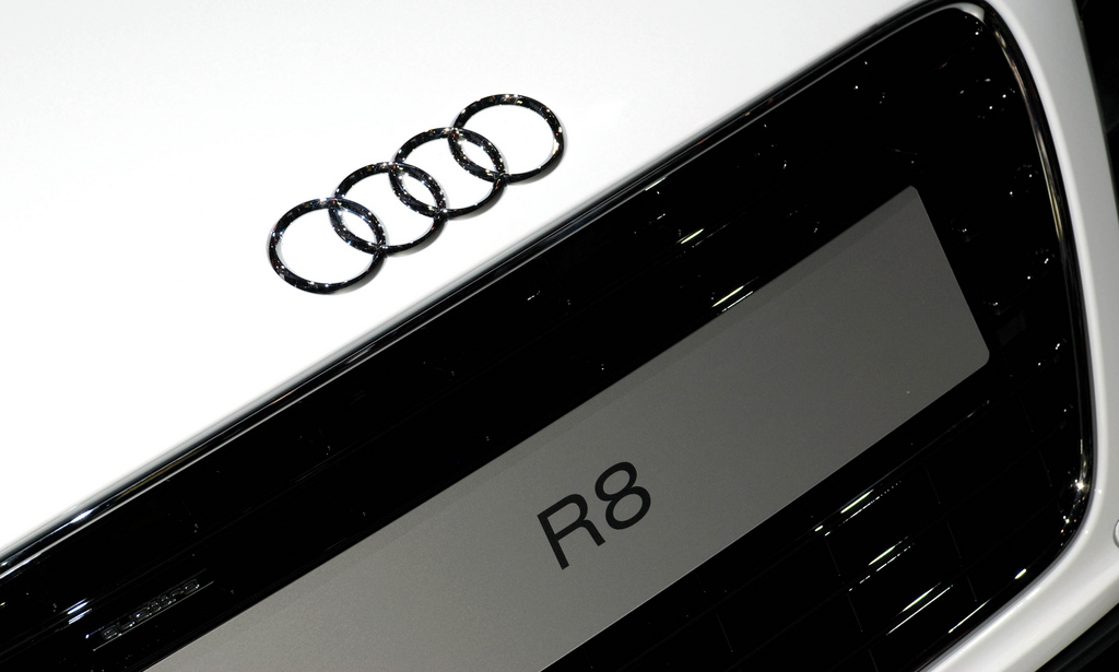 audi r8 logo wallpaper 