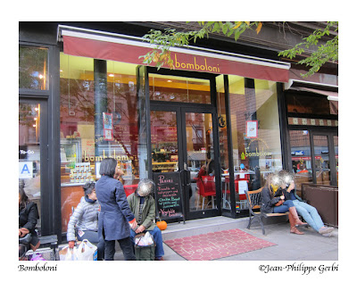 Image of the Entrance of Bombolini in UWS NYC, New York