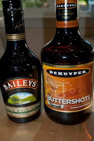 buttery nipple shot, Baileys, Irish Cream Liqueur, butterscotch schnapps