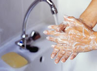 wash hands to prevent swine flu - tips from HolidayCheck