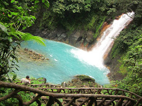 Catarata del Rio Celeste en Costa Rica