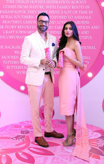 Kamiar with his Muse Zara Peerzada Sunsilk Designer Bottles 2015, Kamiar Rokni, Nida Azwer, Sania Maskatiya, Karma, Maheen Kirdar, Areeba Habib, Zara Peerzada, Fouzia Aman, Fashion meets beauty, Sunsilk Shampoos, Limited edition Shampoo bottles, Fashion blog, Beauty blog, red alice rao, redalicerao