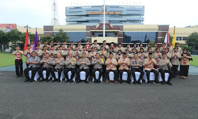 Kapolda Jatim Lepas Kontingen Pramuka Saka Bhayangkara Ikuti Pertikaranas