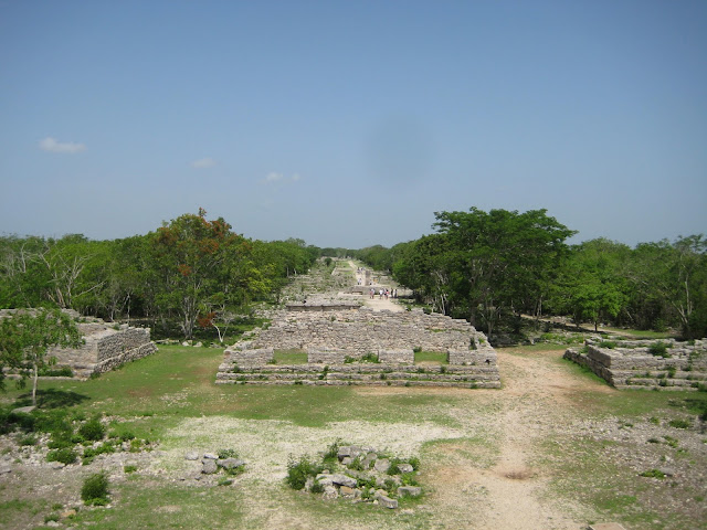 Dzibilchaltún, zona arqueológica maya, Yucatán