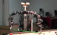 noticias curiosas robot juega al billar