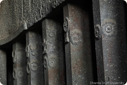 india04_10