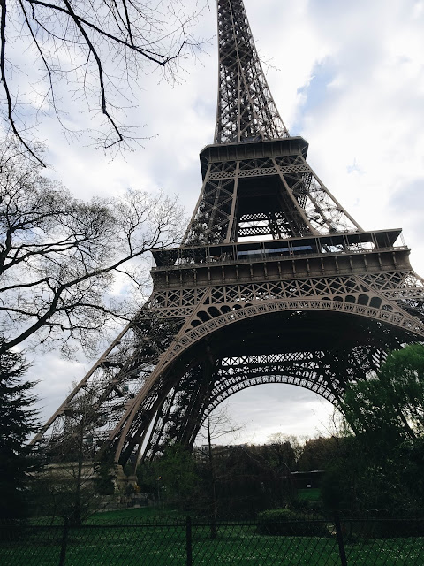 how-to-travel-paris-with-kids