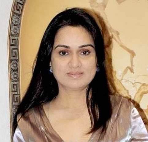 Padmini Kolhapure HD Wallpaper Free