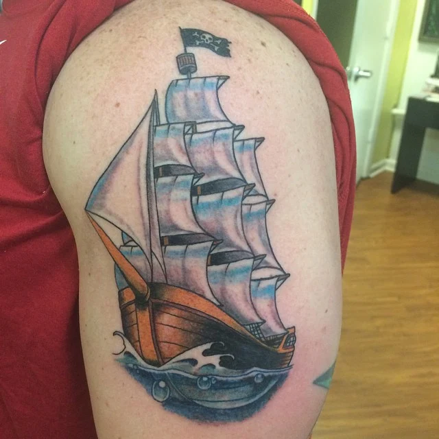 tatuajes de barco pirata